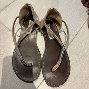 Steve Madden Taupe T-Strap Flat Sandals with Silver Accent